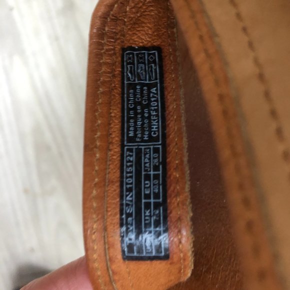 Teva tan women's thong flip flop leather sandals size 9 - Picture 4 of 4